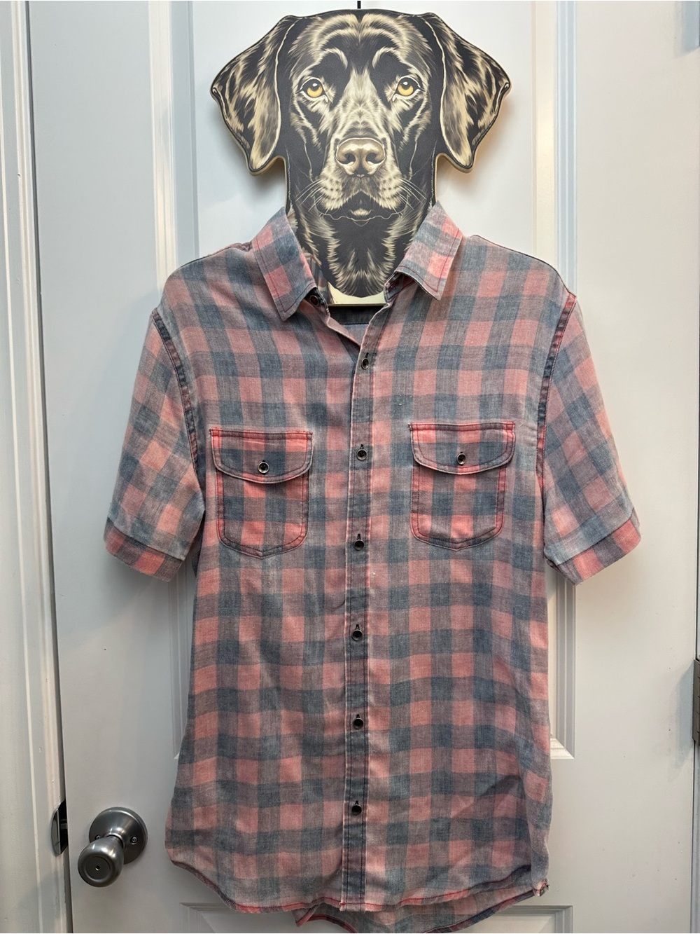 Flag & Anthem Men's Short-Sleeve Plaid Shirt - Pink & Gray